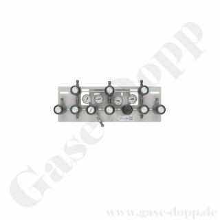 Batteriedruckminderer Entspannungsstation - halbautomatische Umschaltung - 200 bar - 0,5 bis 14 bar regelbar - 2-stufig - 2 Eingänge M14x1,5 AG - Ausgang 1/4" NPT IG - mit Spülventil und Kontaktmanometer im Eingang - Edelstahl 6.0 - GCE Druva