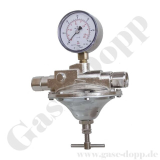 Leitungsdruckminderer Feindruckregler nicht brennbare Gase - Eingang max. 16 bar - Ausgang 0 - 30 mbar regelbar - IN 6 mm KRV OUT 6 mm KRV - Leistung ca. 1Nm&sup3;/h (P1-6 bar / P2- 50 mbar / Luft) - Messing vernickelt