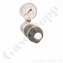 Labor Entnahmedruckminderer Basisversion mit Absperrventil - Edelstahl - max. 50 bar / bis 10 bar regelbar - Eingang G 3/8" IG hinten - Ausgang 1/4" NPT IG unten - GCE DRUVA PLCIVSS