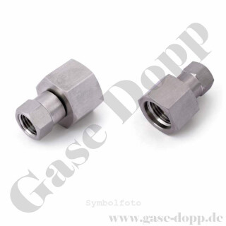 Adaptor C10 F - CGA 165 F - SS 712