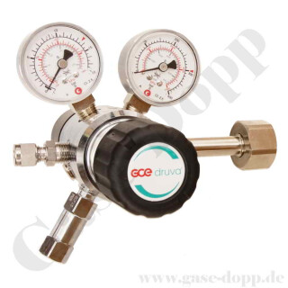 Flaschendruckminderer Sauerstoff synthetische Luft 200 bar 2-stufig bis 1,0 bar regelbar - Anschluss G 3/4" DIN 477-1 Nr.9 - Ausgang 6 mm KRV - FKM - 3 m³/h - Messing verchromt 6.0 - GCE Druva CPLLVDJ